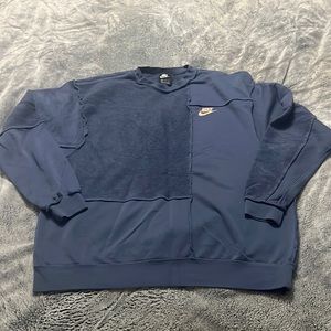 Nike pullover crew neck sweatshirt - size xl